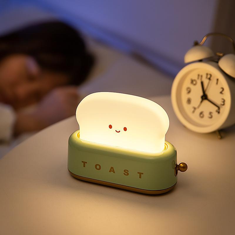 Toaster Lamp - Smiling Face, Toast-Shaped, Cute Room Decor For Bedroom, Bedside, Living Room, Dining, Desk - Charming Night Light